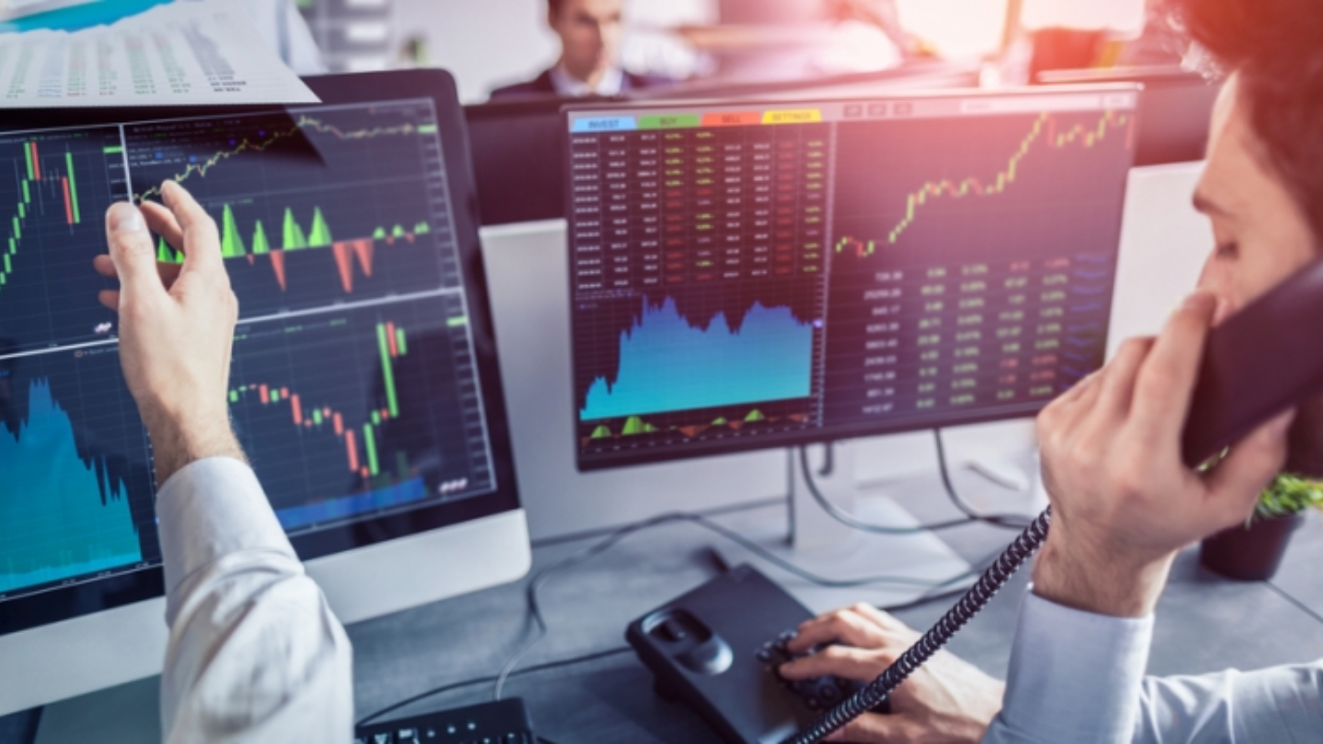 Lợi ích Và Rủi Ro Của Copy Trading