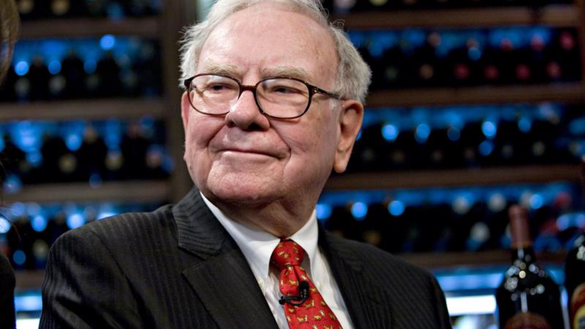 Warren Buffet Xả Cổ Phiếu Bac 21082024